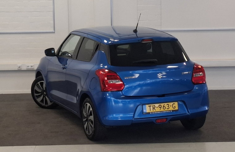 Vehicle Image 29