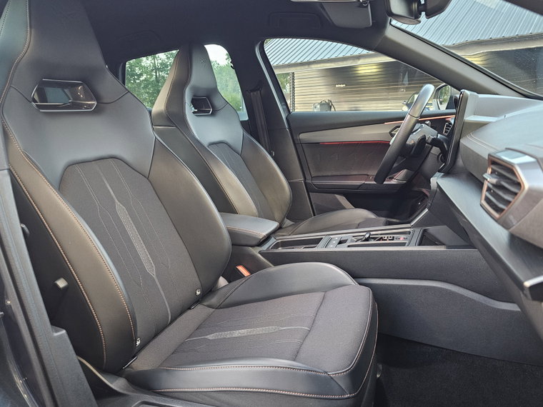 Vehicle Image 31