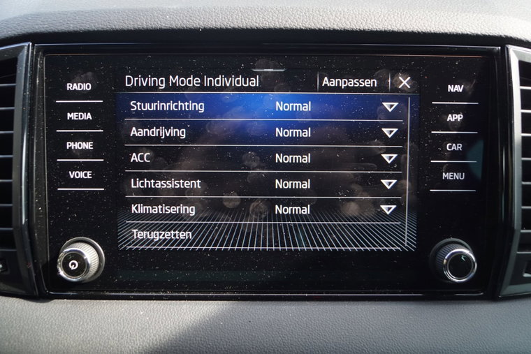 Vehicle Image 45