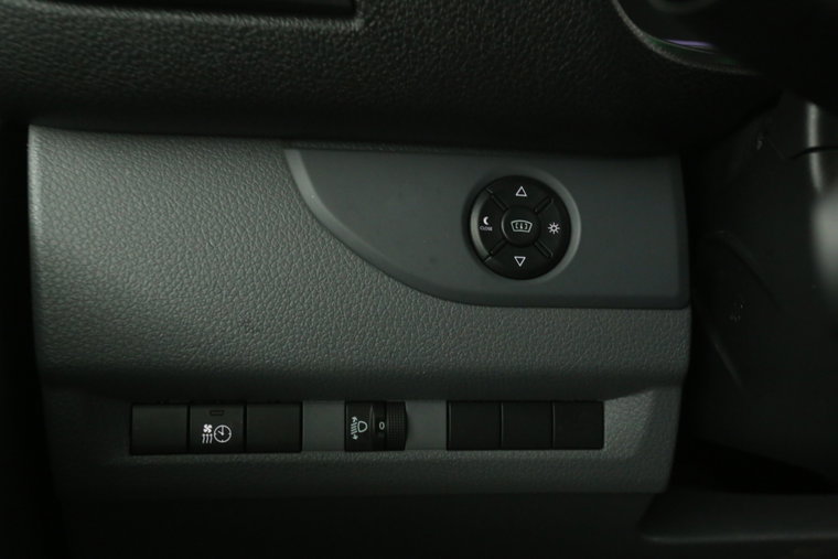Vehicle Image 26