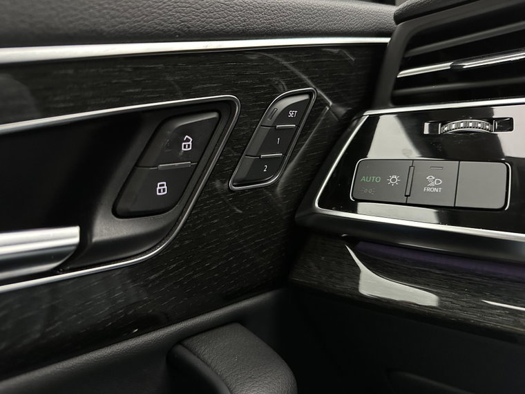 Vehicle Image 41