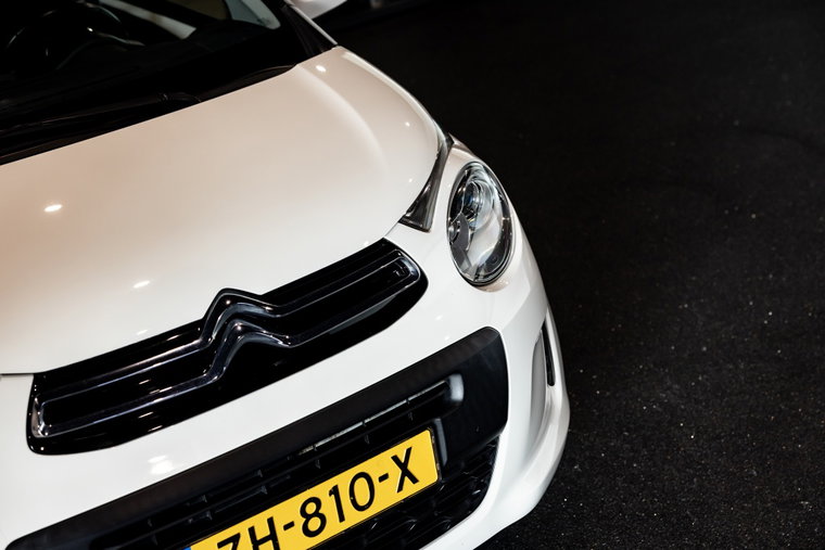 Vehicle Image 11