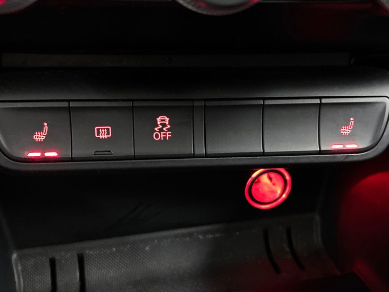Vehicle Image 28