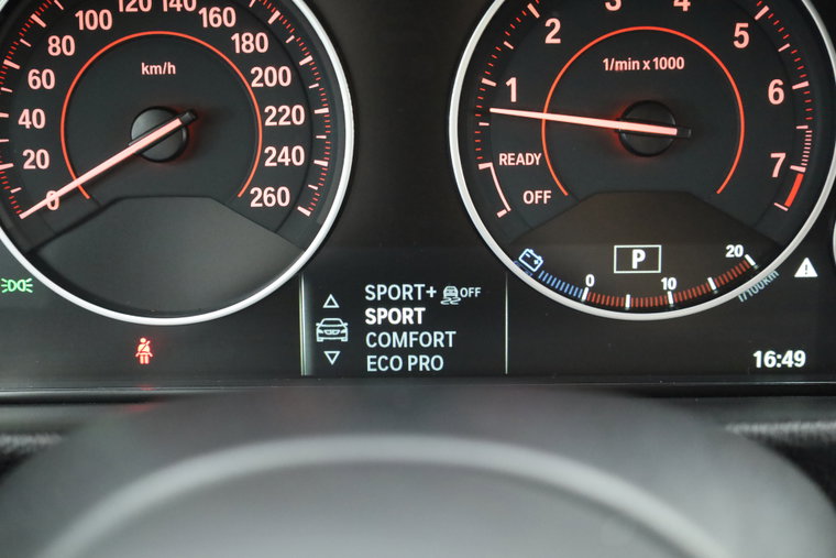 Vehicle Image 17