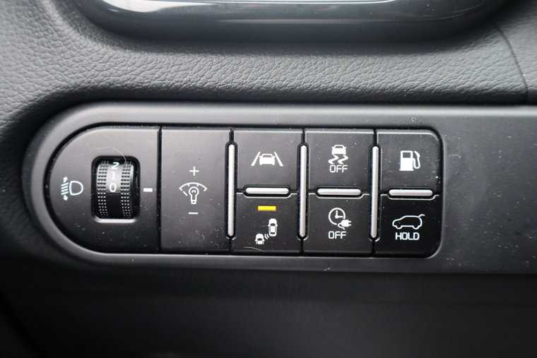Vehicle Image 24