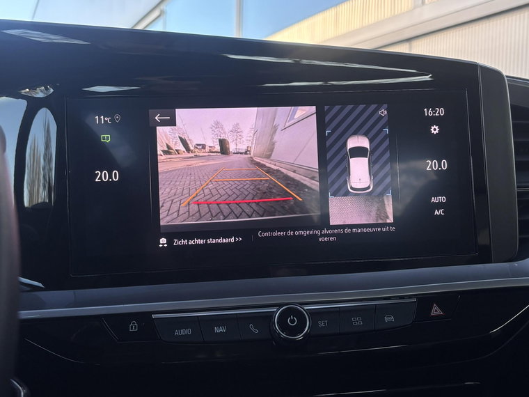 Vehicle Image 39