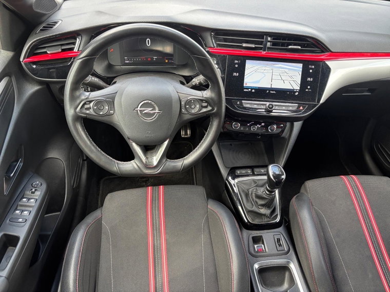 Vehicle Image 12