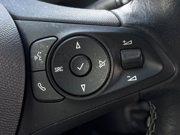 Vehicle Image 26