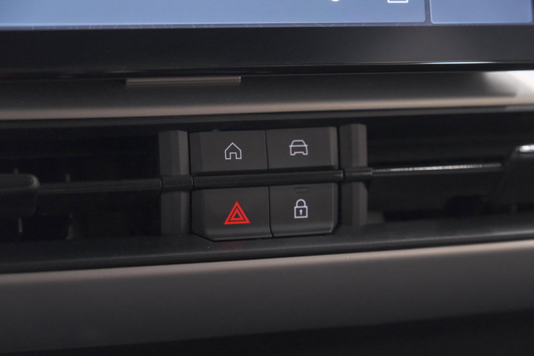Vehicle Image 37
