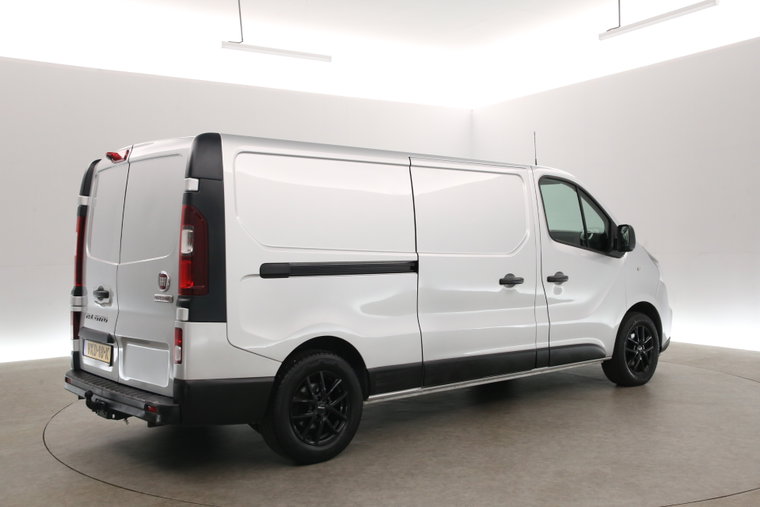 Vehicle Image 29
