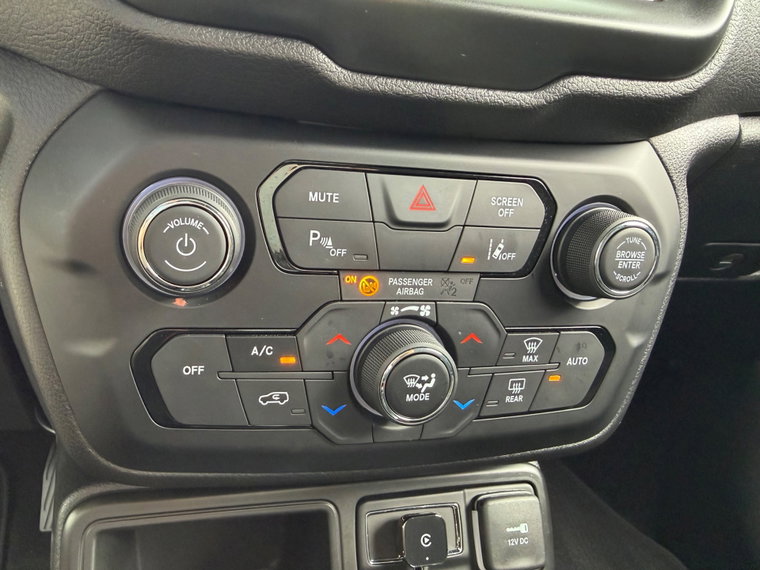 Vehicle Image 45