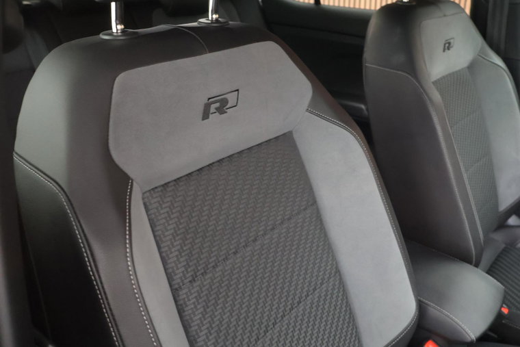 Vehicle Image 34