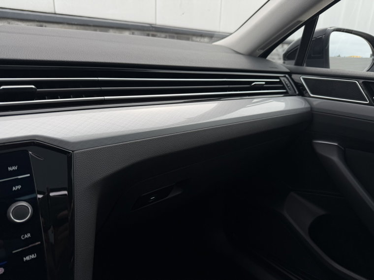 Vehicle Image 51