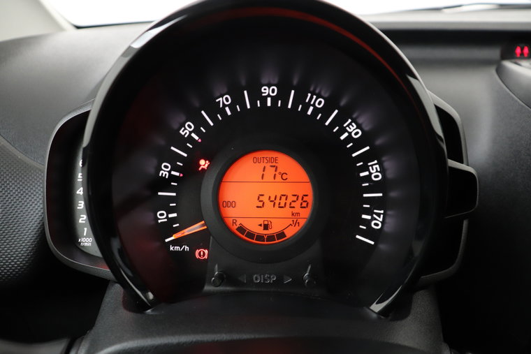 Vehicle Image 20