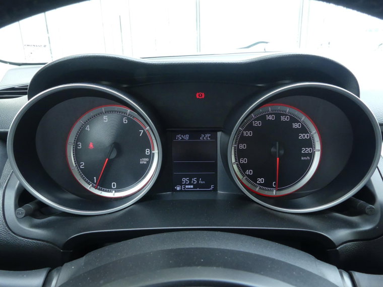 Vehicle Image 13