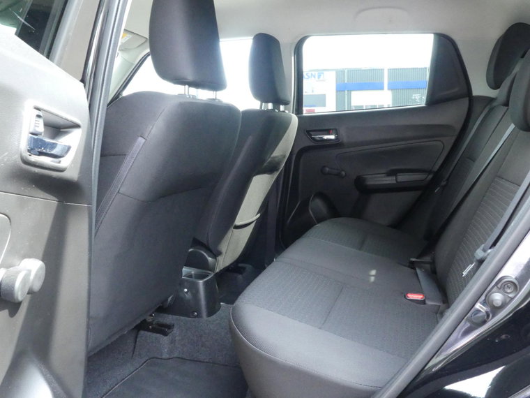 Vehicle Image 19