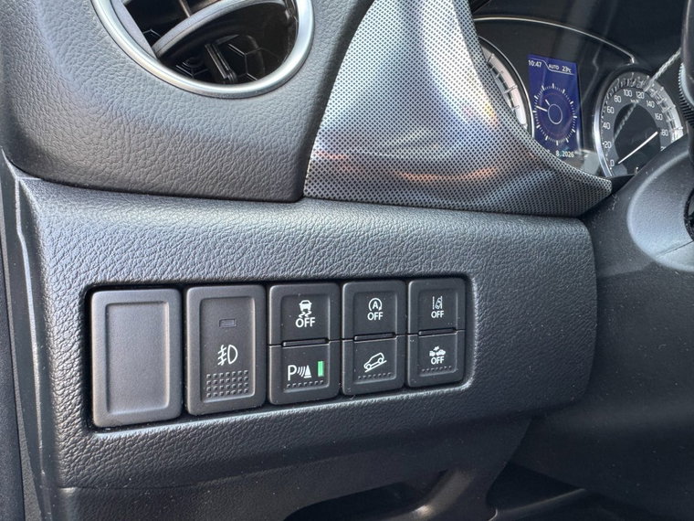 Vehicle Image 22