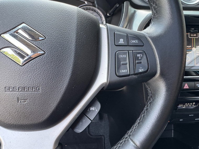 Vehicle Image 24