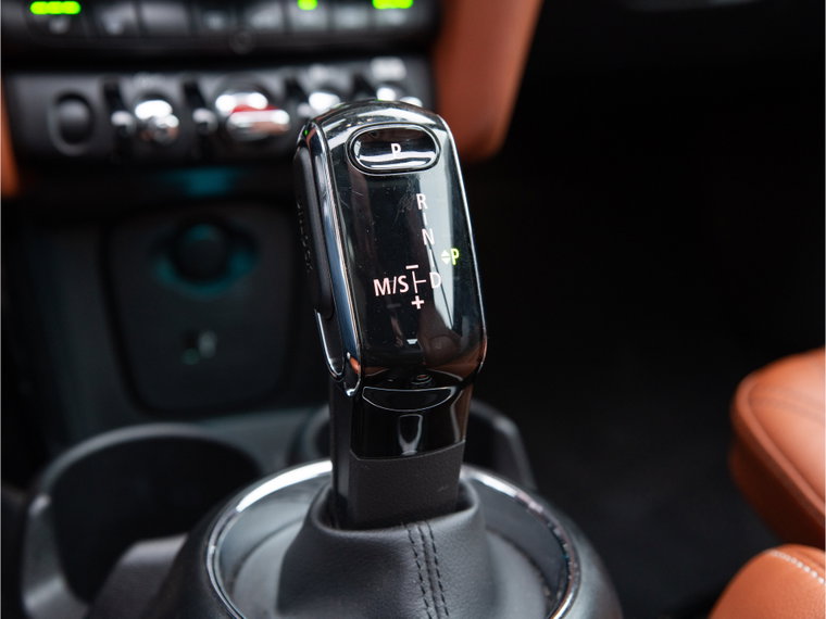 Vehicle Image 37