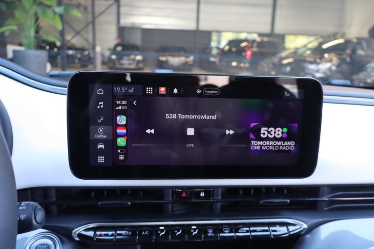 Vehicle Image 20