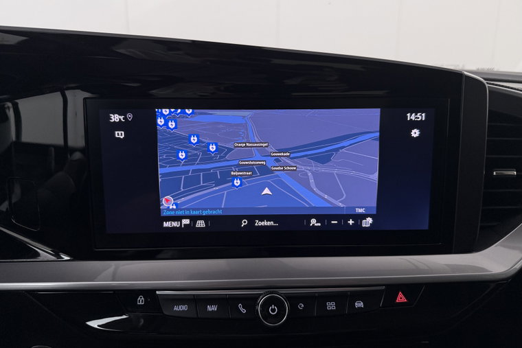 Vehicle Image 17