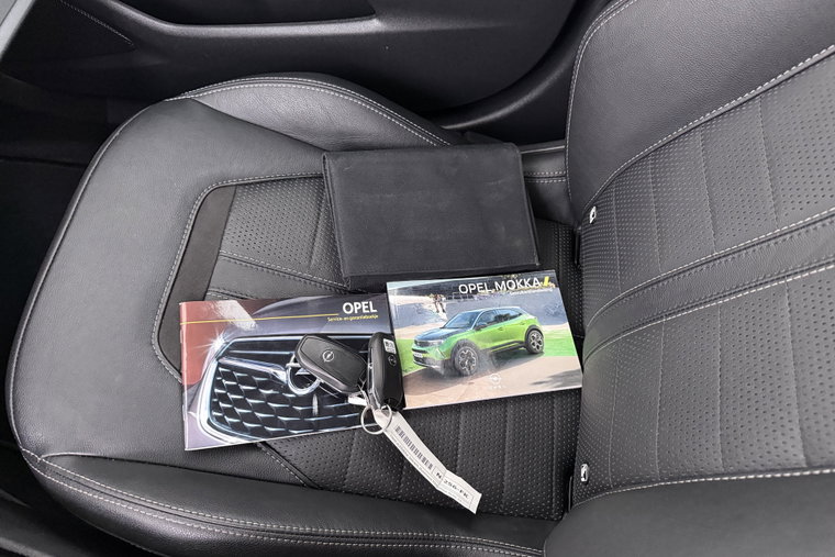 Vehicle Image 21