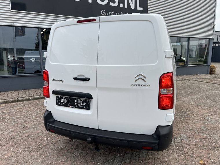 Vehicle Image 34