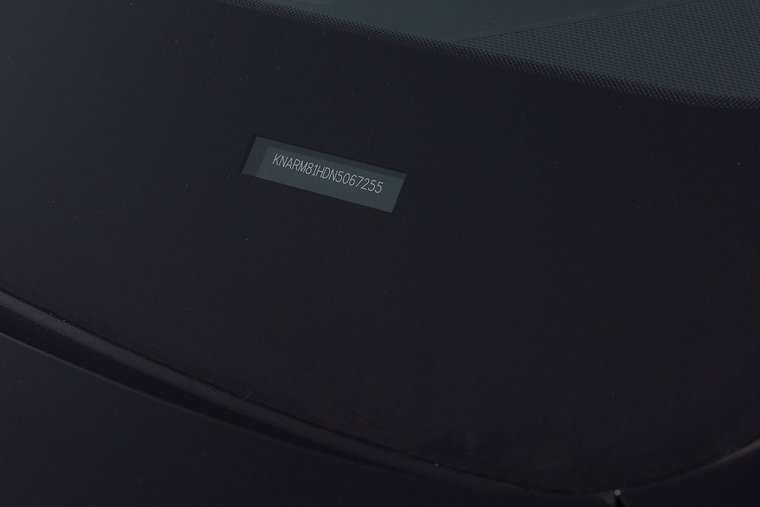Vehicle Image 42