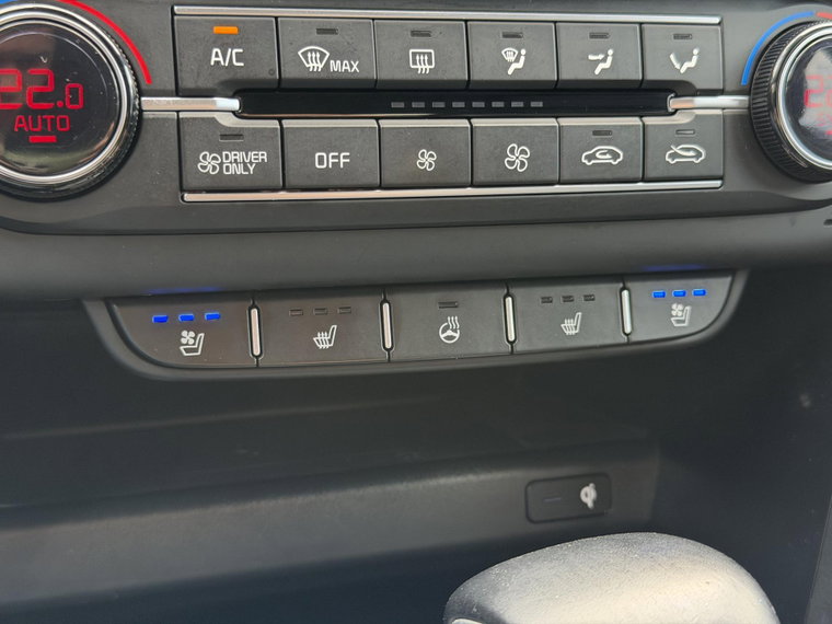 Vehicle Image 34
