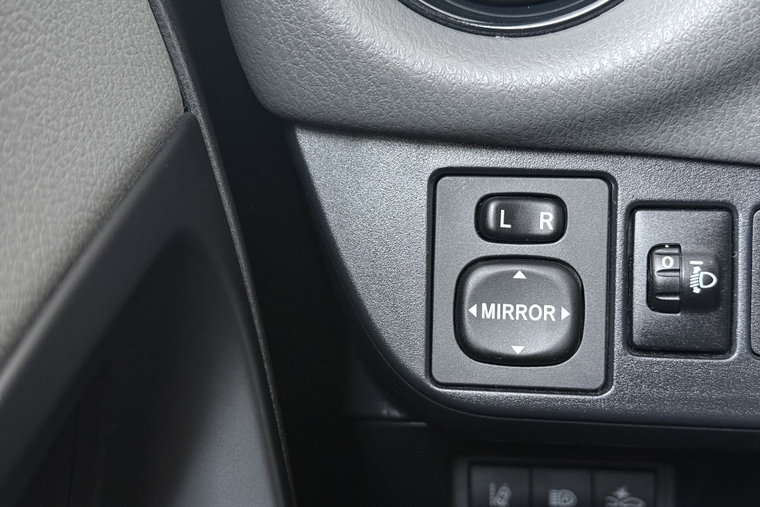 Vehicle Image 17