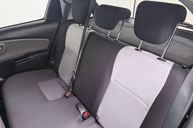Vehicle Image 11