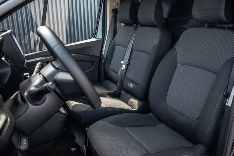 Vehicle Image 12