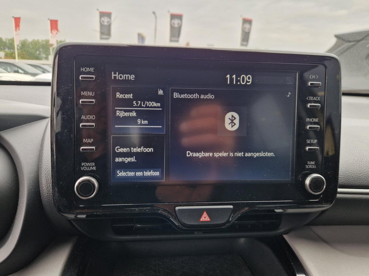 Vehicle Image 13