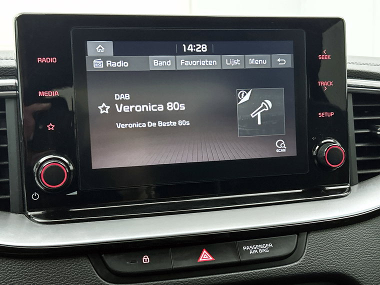 Vehicle Image 18