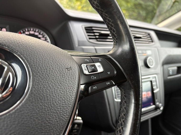 Vehicle Image 33