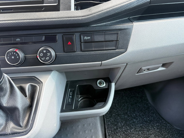 Vehicle Image 27