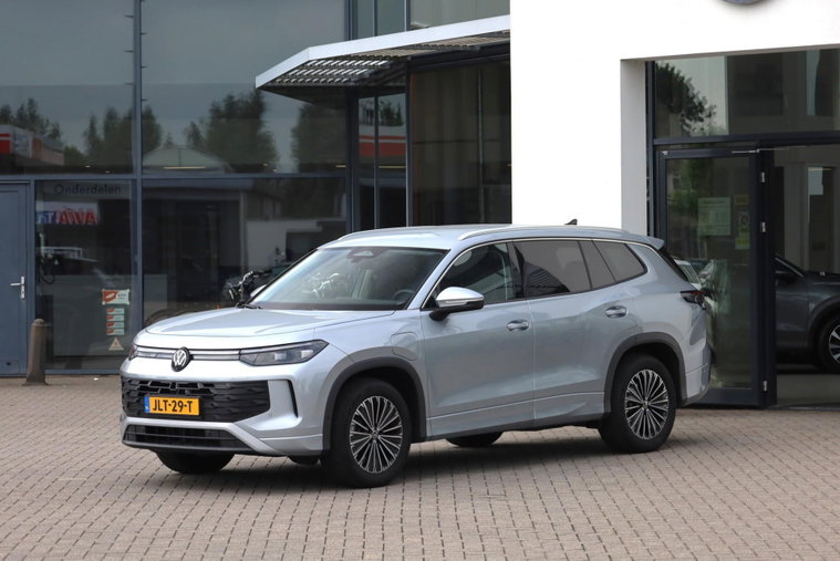 Vehicle Image 45