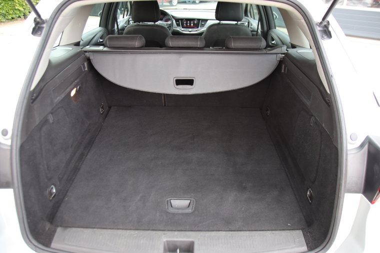 Vehicle Image 37