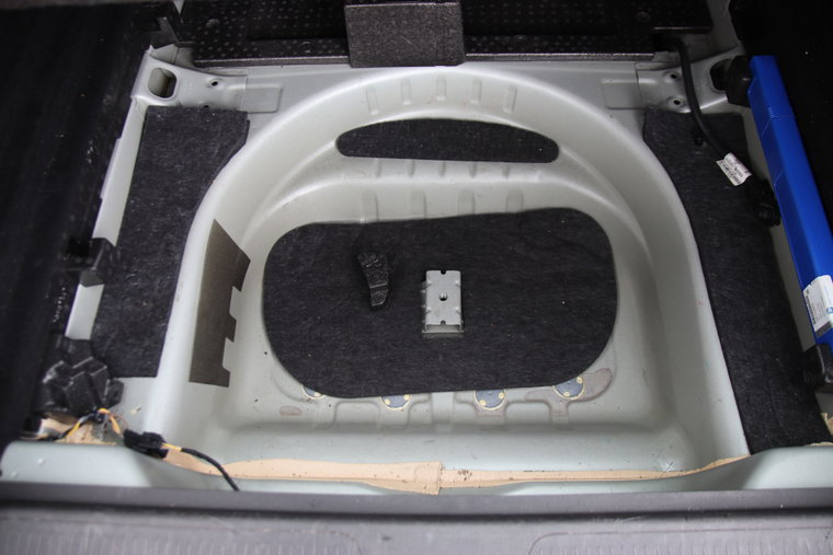 Vehicle Image 38