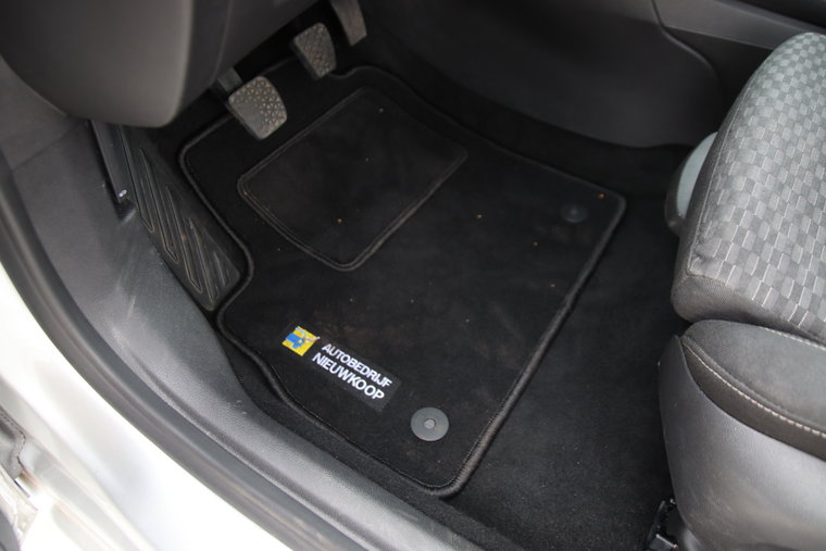 Vehicle Image 39
