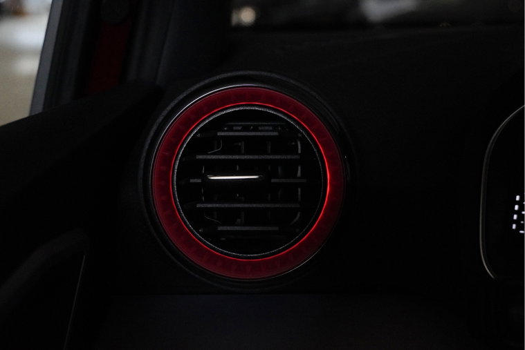 Vehicle Image 37