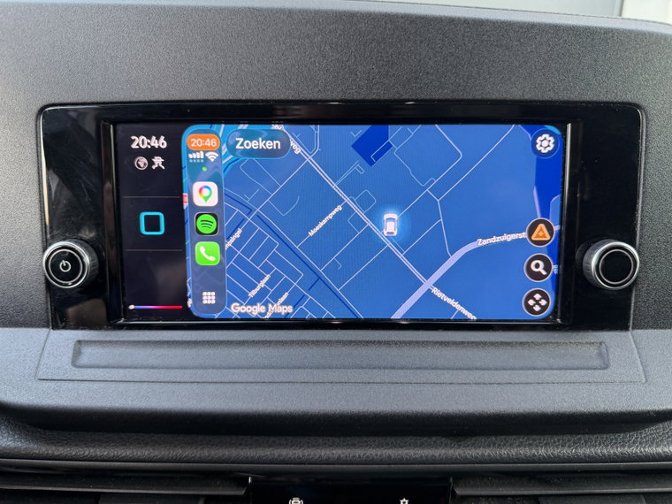 Vehicle Image 21