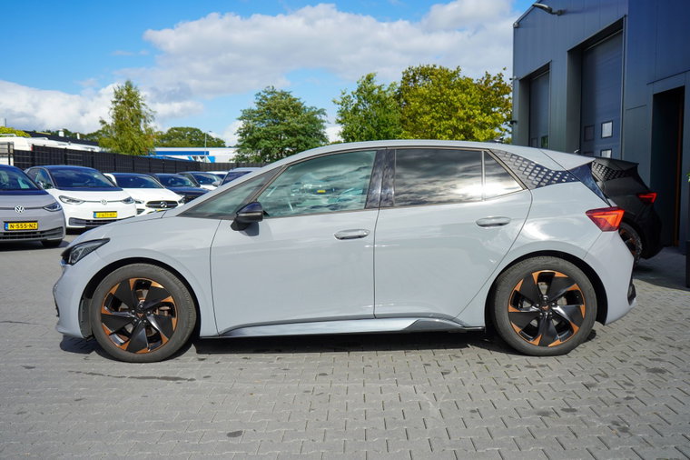Vehicle Image 40