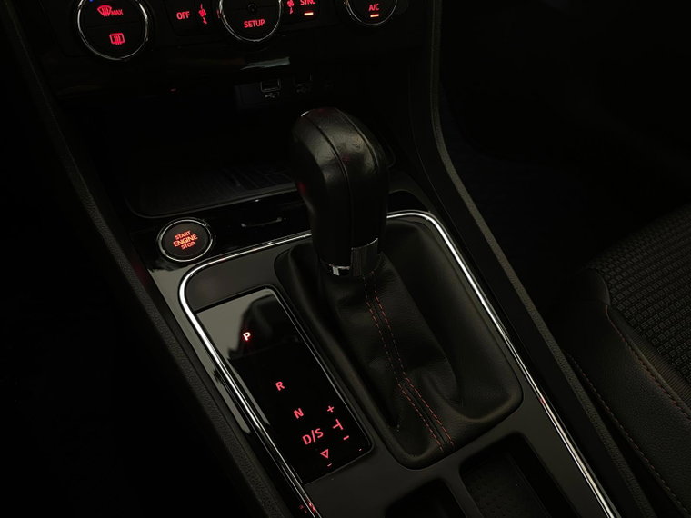 Vehicle Image 39