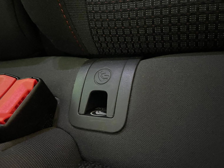 Vehicle Image 43
