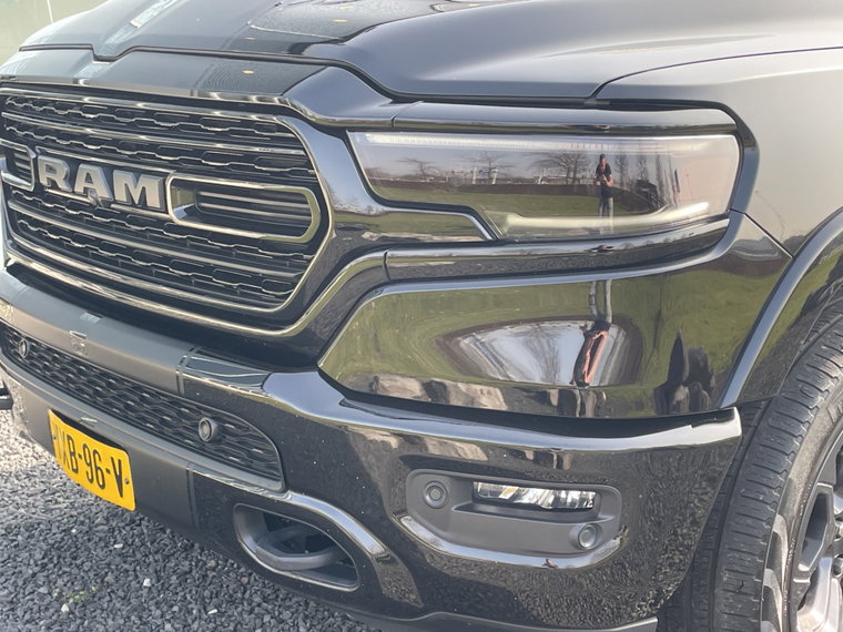 Vehicle Image 31