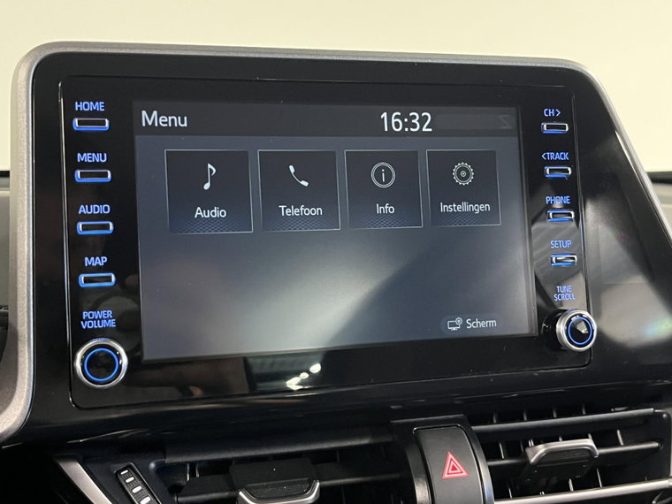 Vehicle Image 18