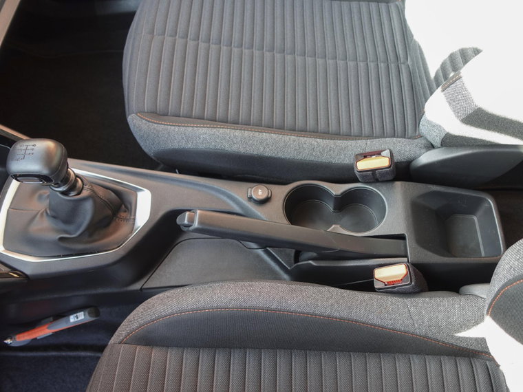 Vehicle Image 24