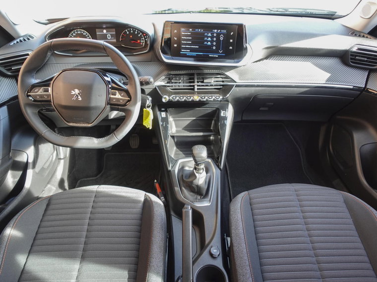 Vehicle Image 36