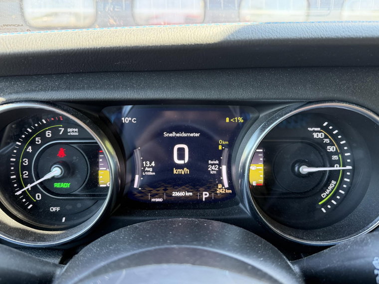 Vehicle Image 17